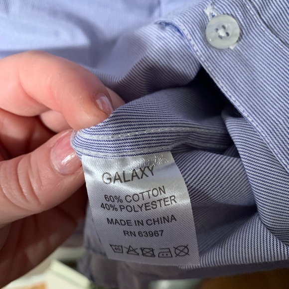 Men’s periwinkle dress shirt - Picture 4 of 4